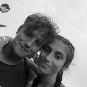 Meet your Posher, Daria